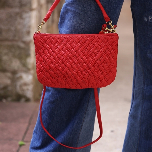 CLARE V PETIT MOYEN BAG - ROSSA PUFFY WOVEN NAPPA LEATHER - Picture 2 of 7